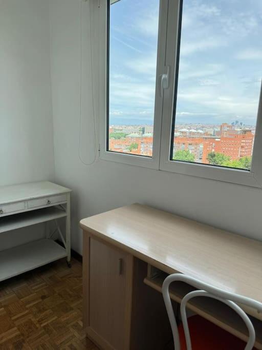 Piso Cerca Al Centro De Madrid San Lucianoアパートメント エクステリア 写真