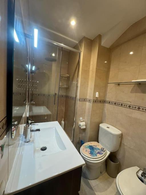 Piso Cerca Al Centro De Madrid San Lucianoアパートメント エクステリア 写真