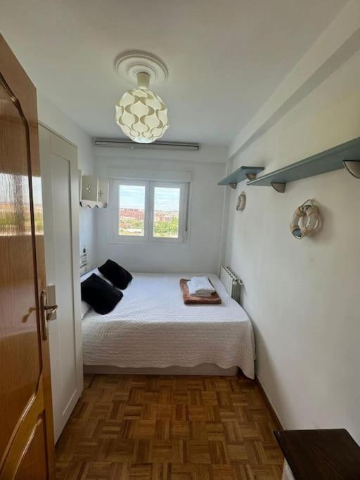 Piso Cerca Al Centro De Madrid San Lucianoアパートメント エクステリア 写真