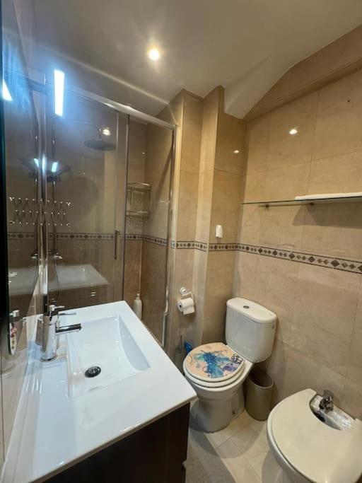 Piso Cerca Al Centro De Madrid San Lucianoアパートメント エクステリア 写真