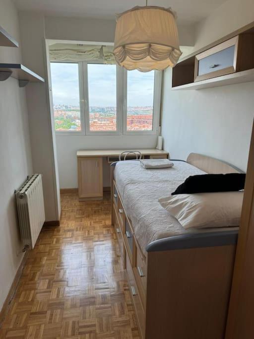 Piso Cerca Al Centro De Madrid San Lucianoアパートメント エクステリア 写真